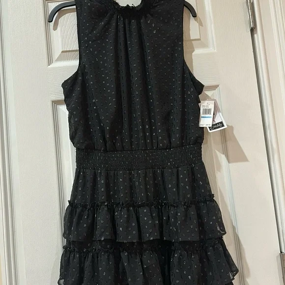 Everlily Beautiful Black Polka Dot Dress - Picture 4 of 5